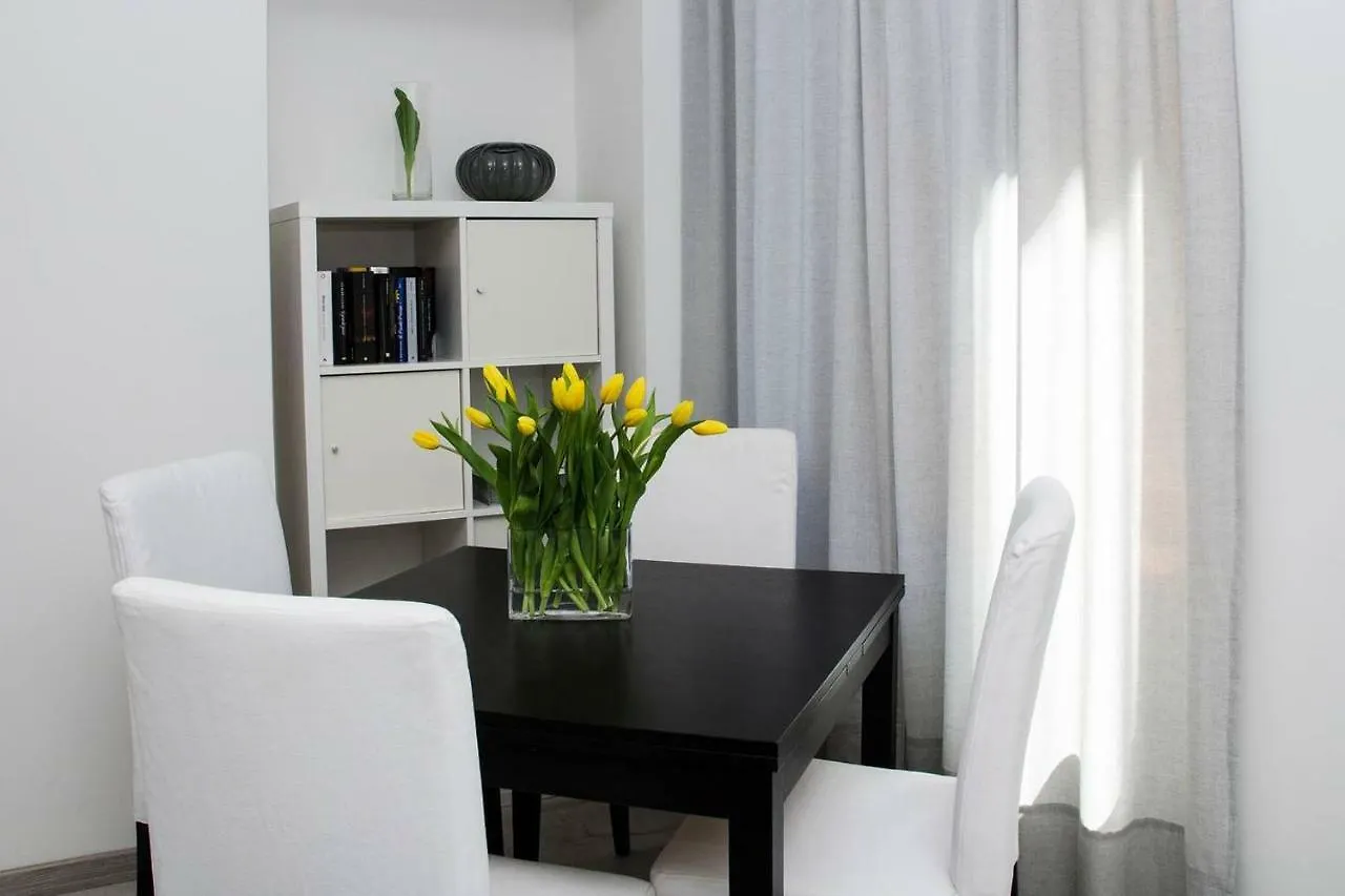 Lägenhet Joivy Cute 1-Bedroom Flat Next To Lake Como